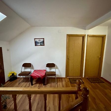 Casa De Vacanta Trei Brazi ルンカ エクステリア 写真